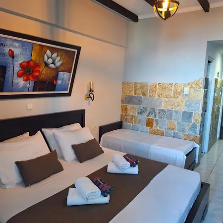 Castle Hotel Himarë Extérieur photo
